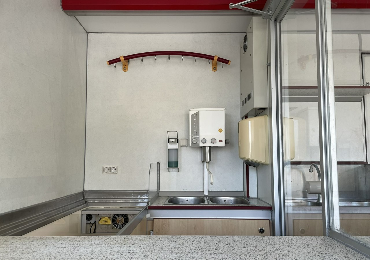 Fiat Ducato Autosklep wędlin Gastronomiczna food truck foodtruck W-zasil DMC 350 - Αυτοκινούμενη καντίνα: φωτογραφία 4 Fiat Ducato Autosklep wędlin Gastronomiczna food truck foodtruck W-zasil DMC 350 - Αυτοκινούμενη καντίνα: φωτογραφία 4