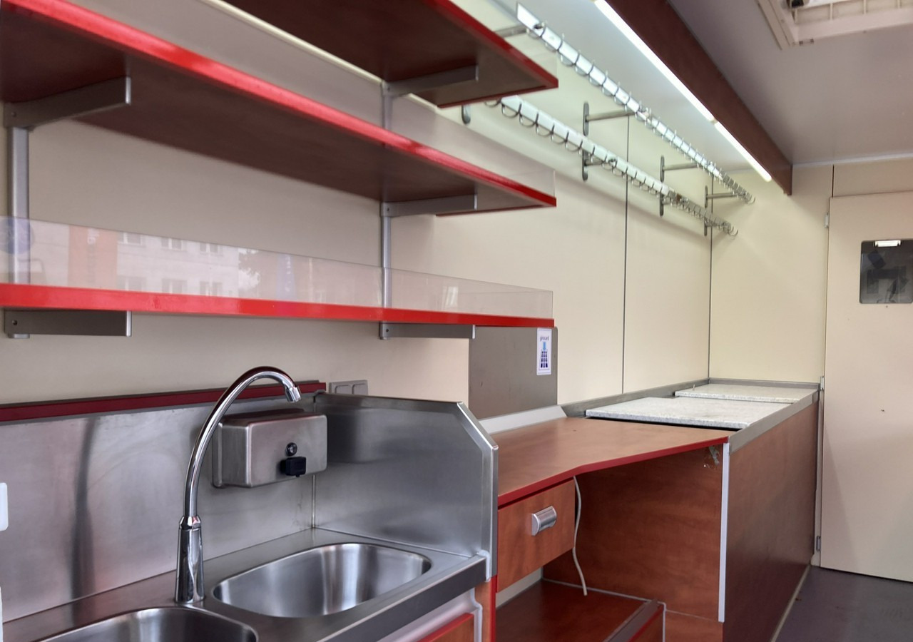 Fiat Ducato Autosklep wędliny Gastronomiczny Food Truck Foodtruck sklep Borco 20 - Αυτοκινούμενη καντίνα: φωτογραφία 3 Fiat Ducato Autosklep wędliny Gastronomiczny Food Truck Foodtruck sklep Borco 20 - Αυτοκινούμενη καντίνα: φωτογραφία 3