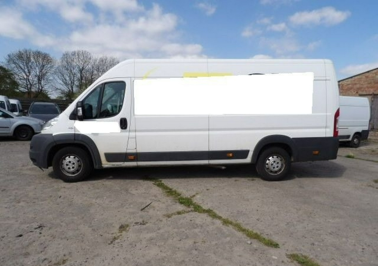 Fiat Ducato Ducato 2.3 JTD Mega Max 6-biegów 2014 - Βαν: φωτογραφία 4 Fiat Ducato Ducato 2.3 JTD Mega Max 6-biegów 2014 - Βαν: φωτογραφία 4