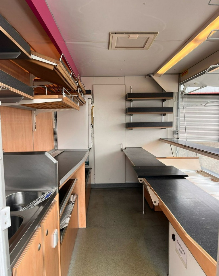 Fiat Ducato Ducato Autosklep Gastronomiczny Food Truck Foodtruck sklep Borco 200 - Αυτοκινούμενη καντίνα: φωτογραφία 4 Fiat Ducato Ducato Autosklep Gastronomiczny Food Truck Foodtruck sklep Borco 200 - Αυτοκινούμενη καντίνα: φωτογραφία 4