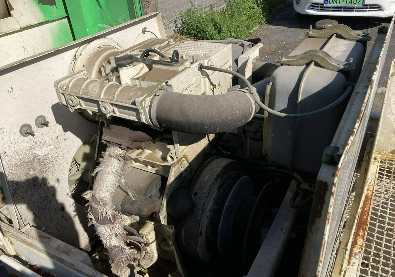 Leasing  Inna Inny Mixokret Putzmeister P11 SDVF pompa do betonu Inna Inny Mixokret Putzmeister P11 SDVF pompa do betonu: φωτογραφία 8