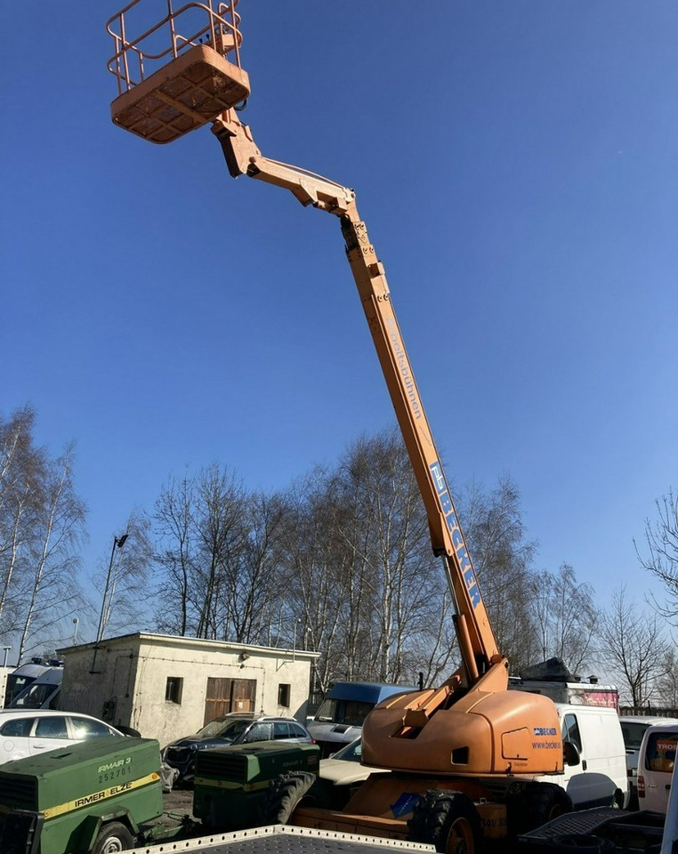 Inna Inny Podnośnik koszowy Haulotte H23 zwyżka 4x4 12082 mg 23 metrów - Τηλεσκοπικό ανυψωτικό: φωτογραφία 1 Inna Inny Podnośnik koszowy Haulotte H23 zwyżka 4x4 12082 mg 23 metrów - Τηλεσκοπικό ανυψωτικό: φωτογραφία 1
