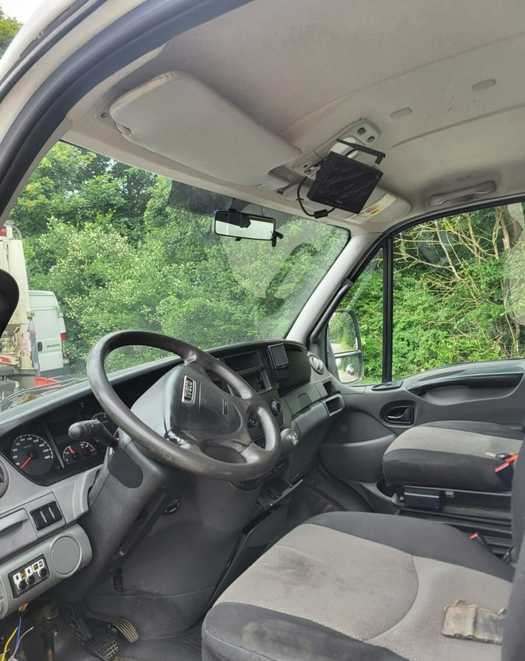 Iveco Inny Iveco Iveco 70C15 Wywrotka 3-strony Doka Dokka 6-osob 2013 - Όχημα με ανατρεπομενη καροτσα: φωτογραφία 5 Iveco Inny Iveco Iveco 70C15 Wywrotka 3-strony Doka Dokka 6-osob 2013 - Όχημα με ανατρεπομενη καροτσα: φωτογραφία 5