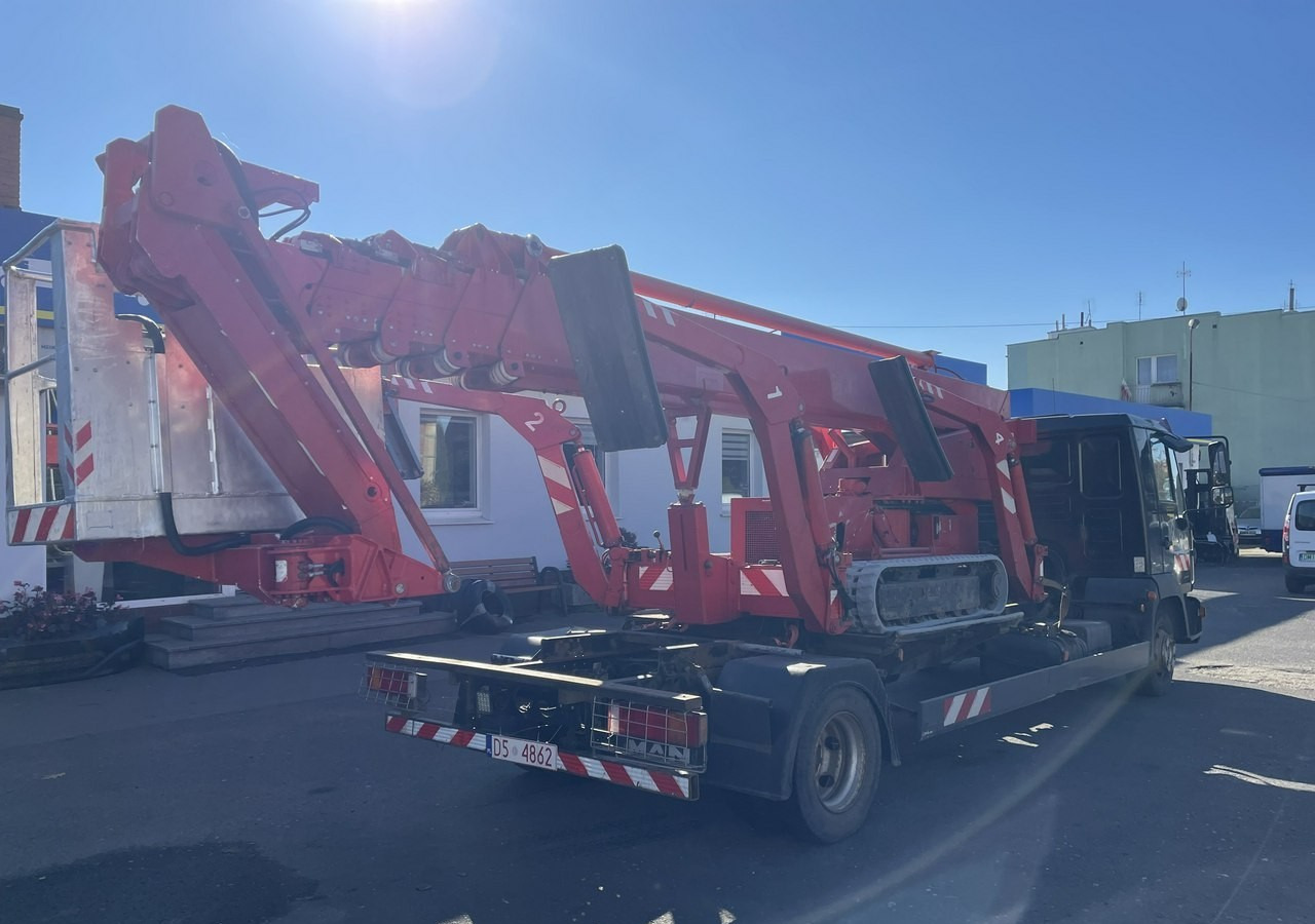 MAN Inny MAN Man Podnośnik koszowy zwyżka na gąsienicach TEUPEN LIFT LEO 30H. - Καλαθοφόρο με ερπύστριες: φωτογραφία 5 MAN Inny MAN Man Podnośnik koszowy zwyżka na gąsienicach TEUPEN LIFT LEO 30H. - Καλαθοφόρο με ερπύστριες: φωτογραφία 5