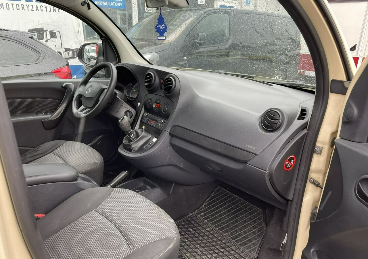 Mercedes-Benz Citan Citan Tourer Mercedes Citan 6-osob przewozu Niepełnosprawnych inwalida - Station wagon: φωτογραφία 3 Mercedes-Benz Citan Citan Tourer Mercedes Citan 6-osob przewozu Niepełnosprawnych inwalida - Station wagon: φωτογραφία 3