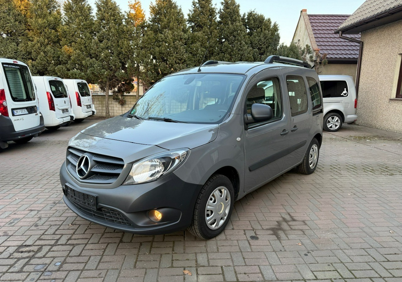 Mercedes-Benz Citan Mercedes Citan dla Niepełnosprawnych Inwalida Rampa 2018 - Αυτοκίνητο: φωτογραφία 5 Mercedes-Benz Citan Mercedes Citan dla Niepełnosprawnych Inwalida Rampa 2018 - Αυτοκίνητο: φωτογραφία 5