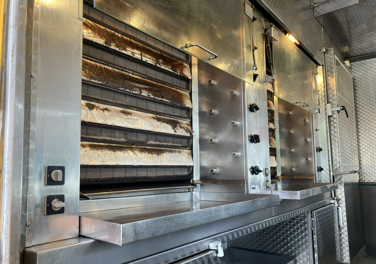 Mercedes-Benz Sprinter Autosklep Grill kurczak Gastronomiczny Food Truck Foodtruck sklep 20 - Αυτοκινούμενη καντίνα: φωτογραφία 5 Mercedes-Benz Sprinter Autosklep Grill kurczak Gastronomiczny Food Truck Foodtruck sklep 20 - Αυτοκινούμενη καντίνα: φωτογραφία 5