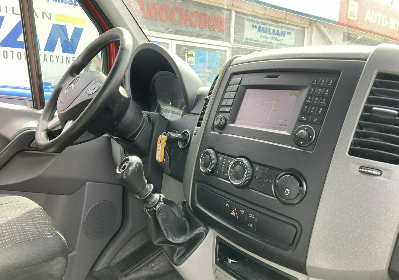 Mercedes-Benz Sprinter Autosklep pieczywa sklep Bar Gastronomiczny Food Truck Foodtruck 201 - Αυτοκινούμενη καντίνα: φωτογραφία 5 Mercedes-Benz Sprinter Autosklep pieczywa sklep Bar Gastronomiczny Food Truck Foodtruck 201 - Αυτοκινούμενη καντίνα: φωτογραφία 5