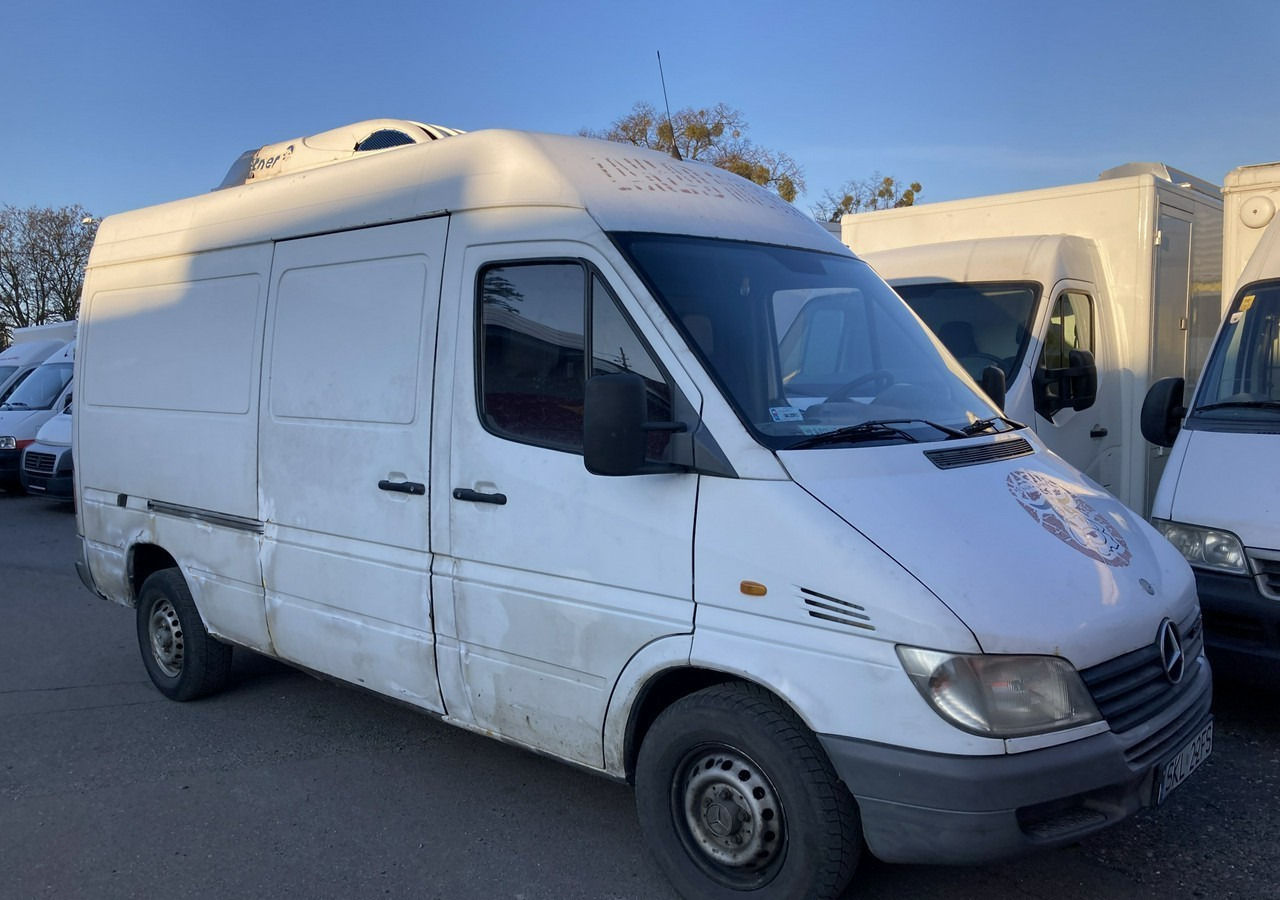 Mercedes-Benz Sprinter Sprinter 313 CDI Chłodnia -Mrożnia Kesstner - Επαγγελματικό αυτοκίνητο ψυγείο: φωτογραφία 1 Mercedes-Benz Sprinter Sprinter 313 CDI Chłodnia -Mrożnia Kesstner - Επαγγελματικό αυτοκίνητο ψυγείο: φωτογραφία 1