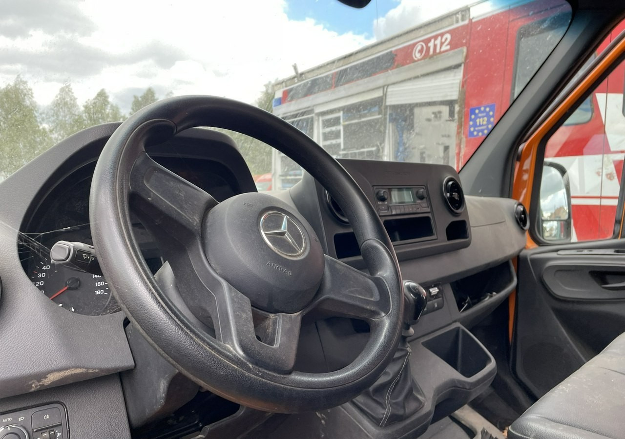 Mercedes-Benz Sprinter Sprinter 314 Dokka Brygadówka 7-oso doka Klim skrzynia rama Model 20 - Μικρό φορτηγό με καρότσα, Διπλοκάμπινο ελαφρύ επαγγελματικό: φωτογραφία 5 Mercedes-Benz Sprinter Sprinter 314 Dokka Brygadówka 7-oso doka Klim skrzynia rama Model 20 - Μικρό φορτηγό με καρότσα, Διπλοκάμπινο ελαφρύ επαγγελματικό: φωτογραφία 5