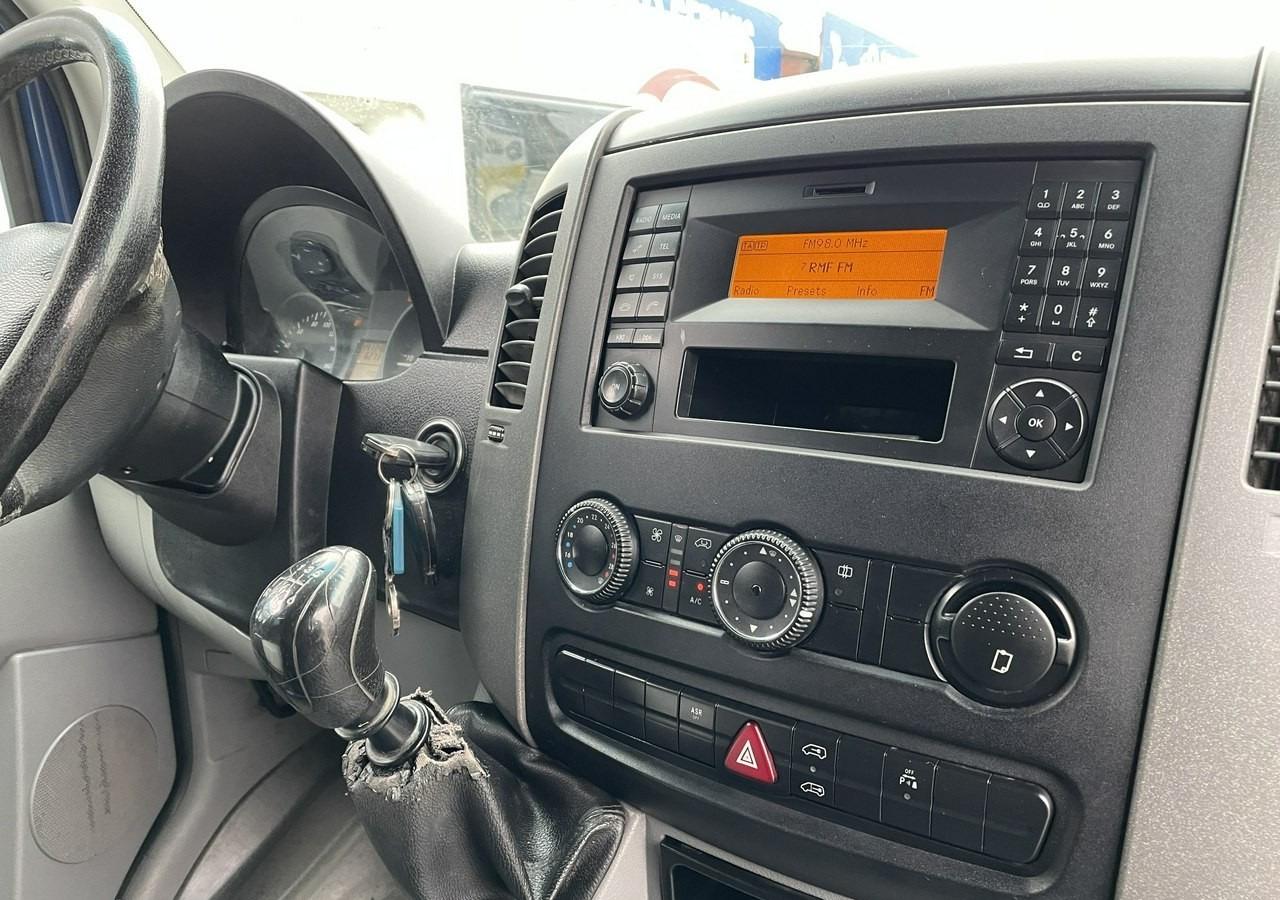 Mercedes-Benz Sprinter Sprinter 316 Maxi Brygadówka 6-osob dokka doka Klima 2010 - Διπλοκάμπινο ελαφρύ επαγγελματικό: φωτογραφία 4 Mercedes-Benz Sprinter Sprinter 316 Maxi Brygadówka 6-osob dokka doka Klima 2010 - Διπλοκάμπινο ελαφρύ επαγγελματικό: φωτογραφία 4