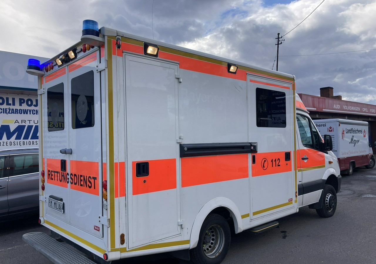 Mercedes-Benz Sprinter Sprinter 519 Karetka 4X4 Ambulans MODEL 2017 - Ασθενοφόρο: φωτογραφία 5 Mercedes-Benz Sprinter Sprinter 519 Karetka 4X4 Ambulans MODEL 2017 - Ασθενοφόρο: φωτογραφία 5