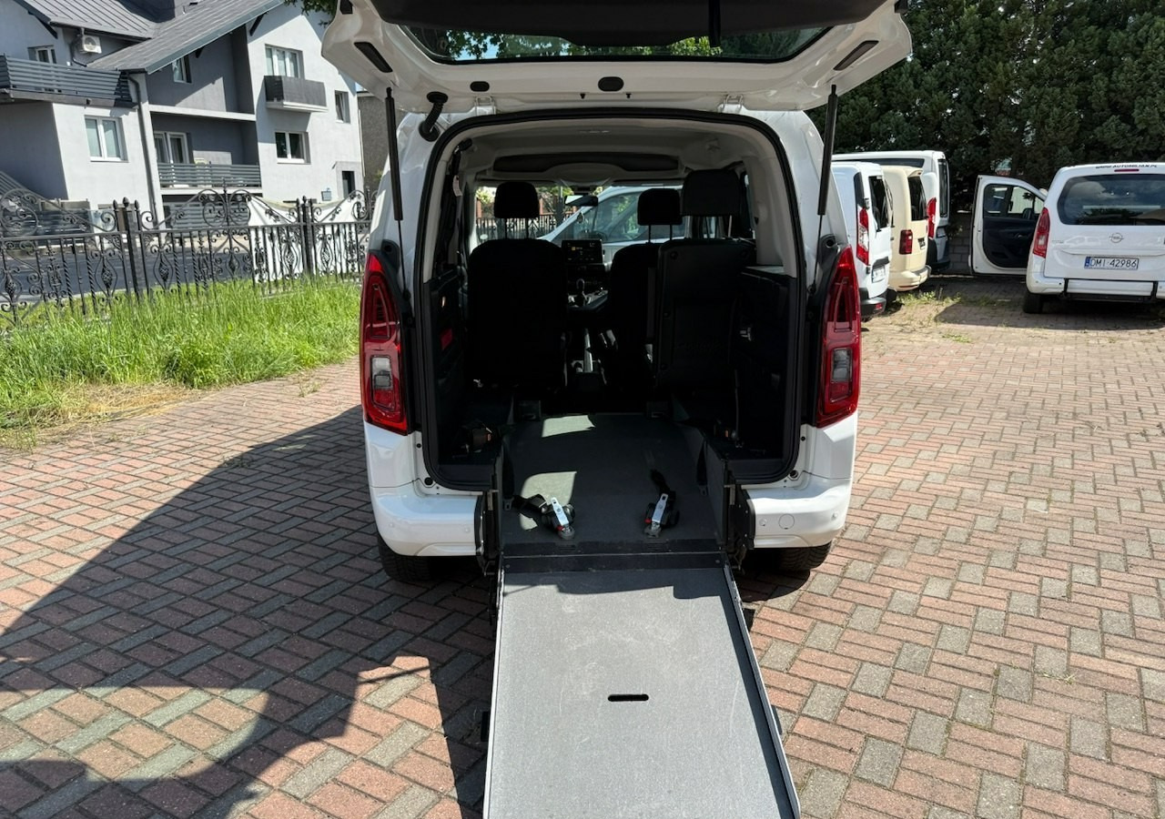 Opel Combo IV Combo Life Combo do przewozu Niepełnosprawnych inwalida rampa Model 2021 - Αυτοκίνητο: φωτογραφία 2 Opel Combo IV Combo Life Combo do przewozu Niepełnosprawnych inwalida rampa Model 2021 - Αυτοκίνητο: φωτογραφία 2