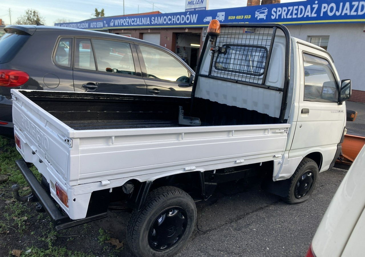 Piaggio Piaggio Porter 4X4 Skrzynia odśnieżarka Pług 2011 - Εκχιονιστικό μηχάνημα: φωτογραφία 3 Piaggio Piaggio Porter 4X4 Skrzynia odśnieżarka Pług 2011 - Εκχιονιστικό μηχάνημα: φωτογραφία 3