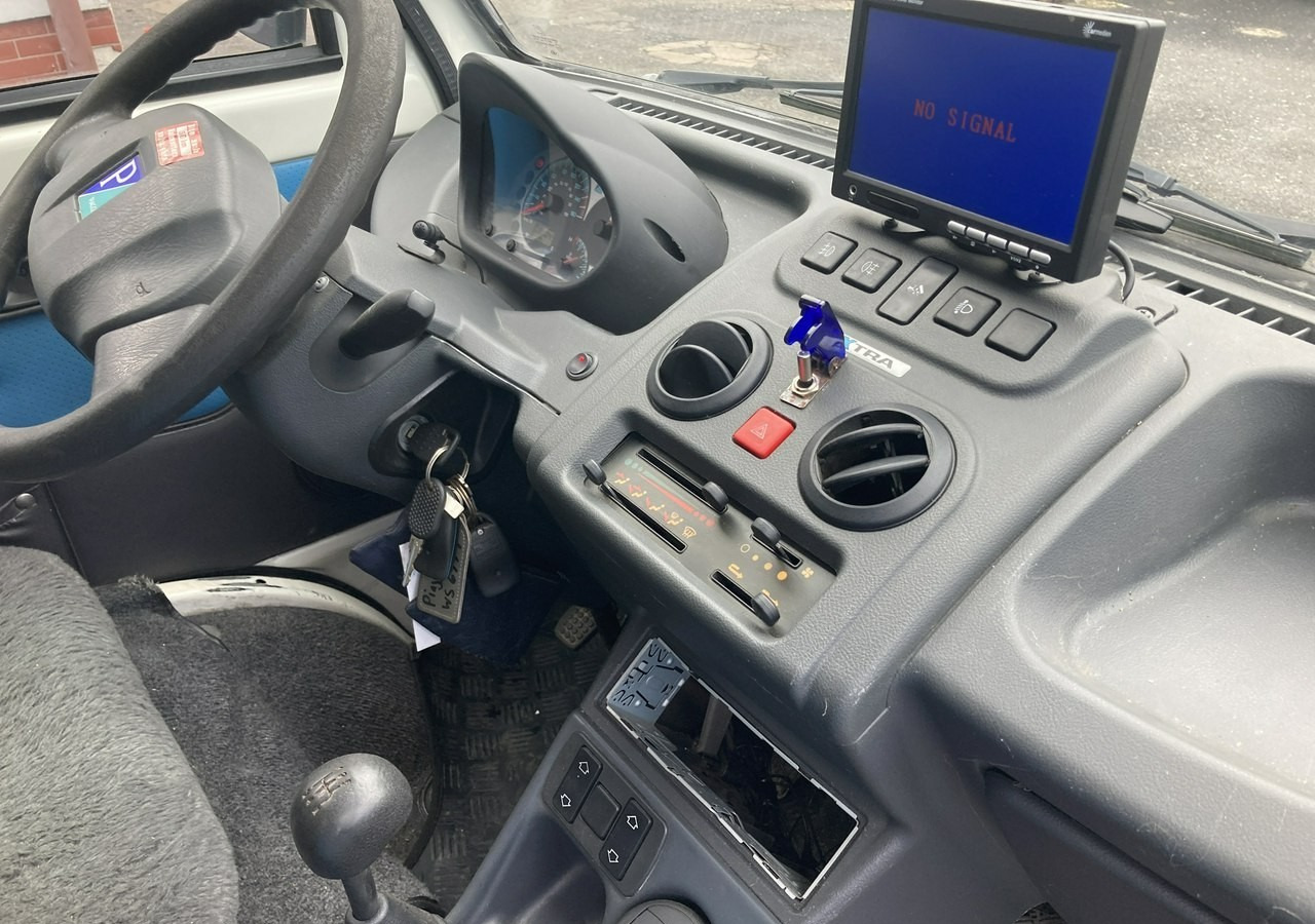 Piaggio Piaggio Porter Śmieciarka Wywrotka 2015 - Απορριμματοφόρο: φωτογραφία 3 Piaggio Piaggio Porter Śmieciarka Wywrotka 2015 - Απορριμματοφόρο: φωτογραφία 3