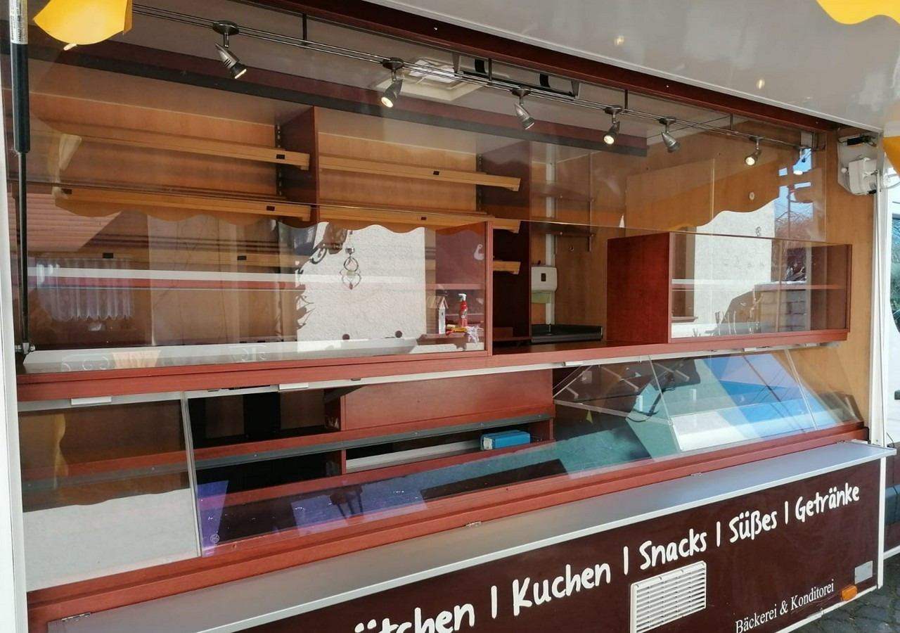 Renault Master Autosklep Sklep pieczywa Gastronomiczny Food Truck Foodtruck 2015 - Αυτοκινούμενη καντίνα: φωτογραφία 5 Renault Master Autosklep Sklep pieczywa Gastronomiczny Food Truck Foodtruck 2015 - Αυτοκινούμενη καντίνα: φωτογραφία 5