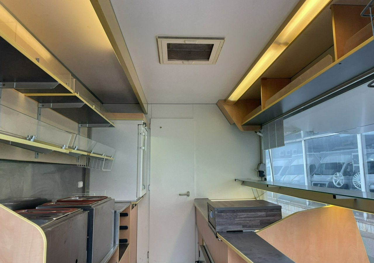 Renault Master Autosklep Wędli-pie Gastronomiczny Food Truck Foodtruck Sklep bar 20 - Αυτοκινούμενη καντίνα: φωτογραφία 4 Renault Master Autosklep Wędli-pie Gastronomiczny Food Truck Foodtruck Sklep bar 20 - Αυτοκινούμενη καντίνα: φωτογραφία 4