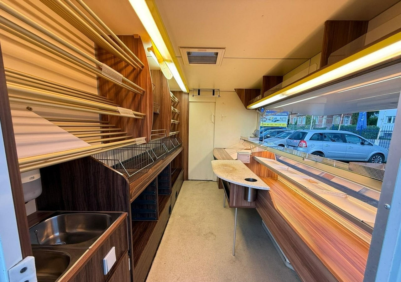 Renault Master Autosklep pieczyw Sklep Gastronomiczny Food Truck Foodtruck BORCO 20 - Αυτοκινούμενη καντίνα: φωτογραφία 3 Renault Master Autosklep pieczyw Sklep Gastronomiczny Food Truck Foodtruck BORCO 20 - Αυτοκινούμενη καντίνα: φωτογραφία 3