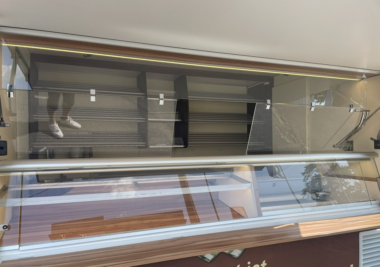 Renault Master Autosklep pieczywa Gastronomiczny Food Truck Foodtruck Sklep Borco20 - Αυτοκινούμενη καντίνα: φωτογραφία 5 Renault Master Autosklep pieczywa Gastronomiczny Food Truck Foodtruck Sklep Borco20 - Αυτοκινούμενη καντίνα: φωτογραφία 5