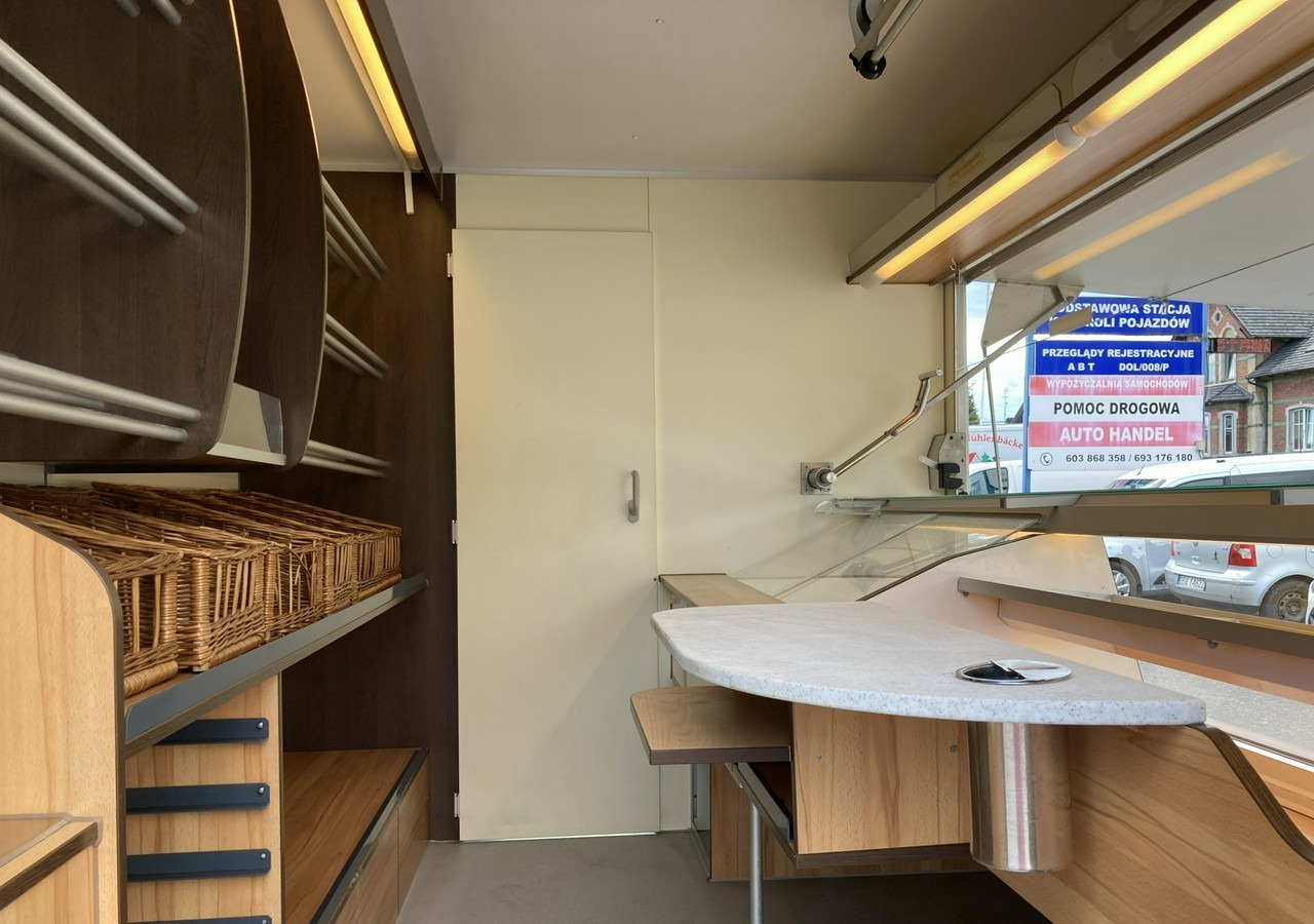 Renault Master Autosklep sklep bar Gastronomiczny Food Truck Foodtruck Borco 2012 - Αυτοκινούμενη καντίνα: φωτογραφία 3 Renault Master Autosklep sklep bar Gastronomiczny Food Truck Foodtruck Borco 2012 - Αυτοκινούμενη καντίνα: φωτογραφία 3