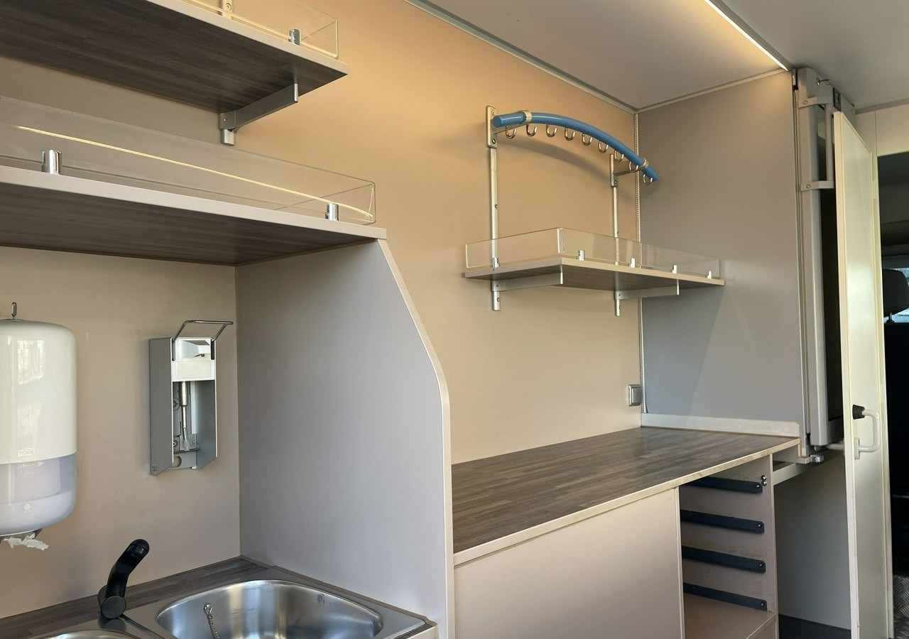 Leasing Renault Master Autosklep wędlin Gastronomiczny Food Truck Foodtruck Sklep Borco 201 Renault Master Autosklep wędlin Gastronomiczny Food Truck Foodtruck Sklep Borco 201: φωτογραφία 13 Leasing Renault Master Autosklep wędlin Gastronomiczny Food Truck Foodtruck Sklep Borco 201 Renault Master Autosklep wędlin Gastronomiczny Food Truck Foodtruck Sklep Borco 201: φωτογραφία 13