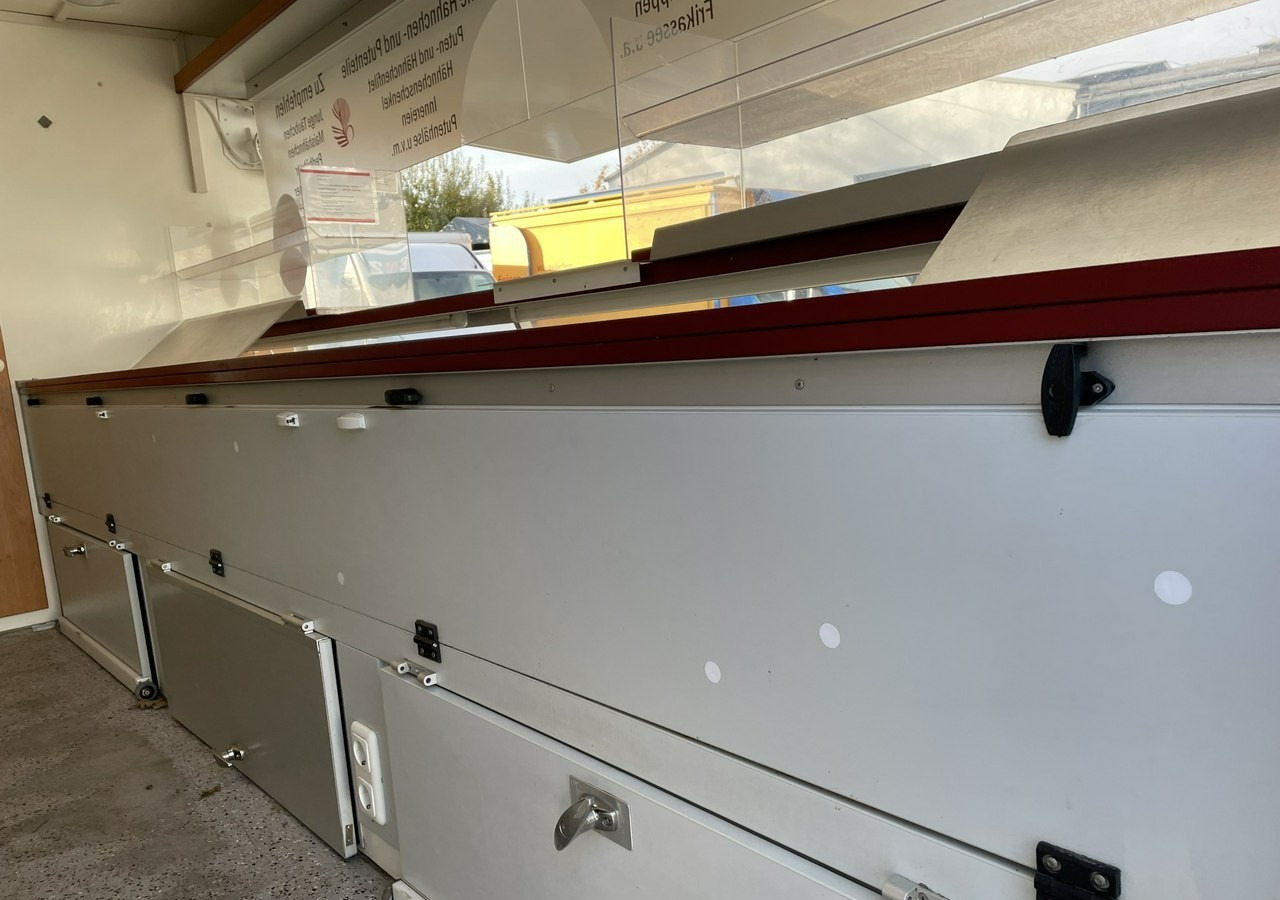 Renault Master Master Autosklep Gastronomiczny Food Truck Foodtruck Sklep bar 2009 - Αυτοκινούμενη καντίνα: φωτογραφία 5 Renault Master Master Autosklep Gastronomiczny Food Truck Foodtruck Sklep bar 2009 - Αυτοκινούμενη καντίνα: φωτογραφία 5