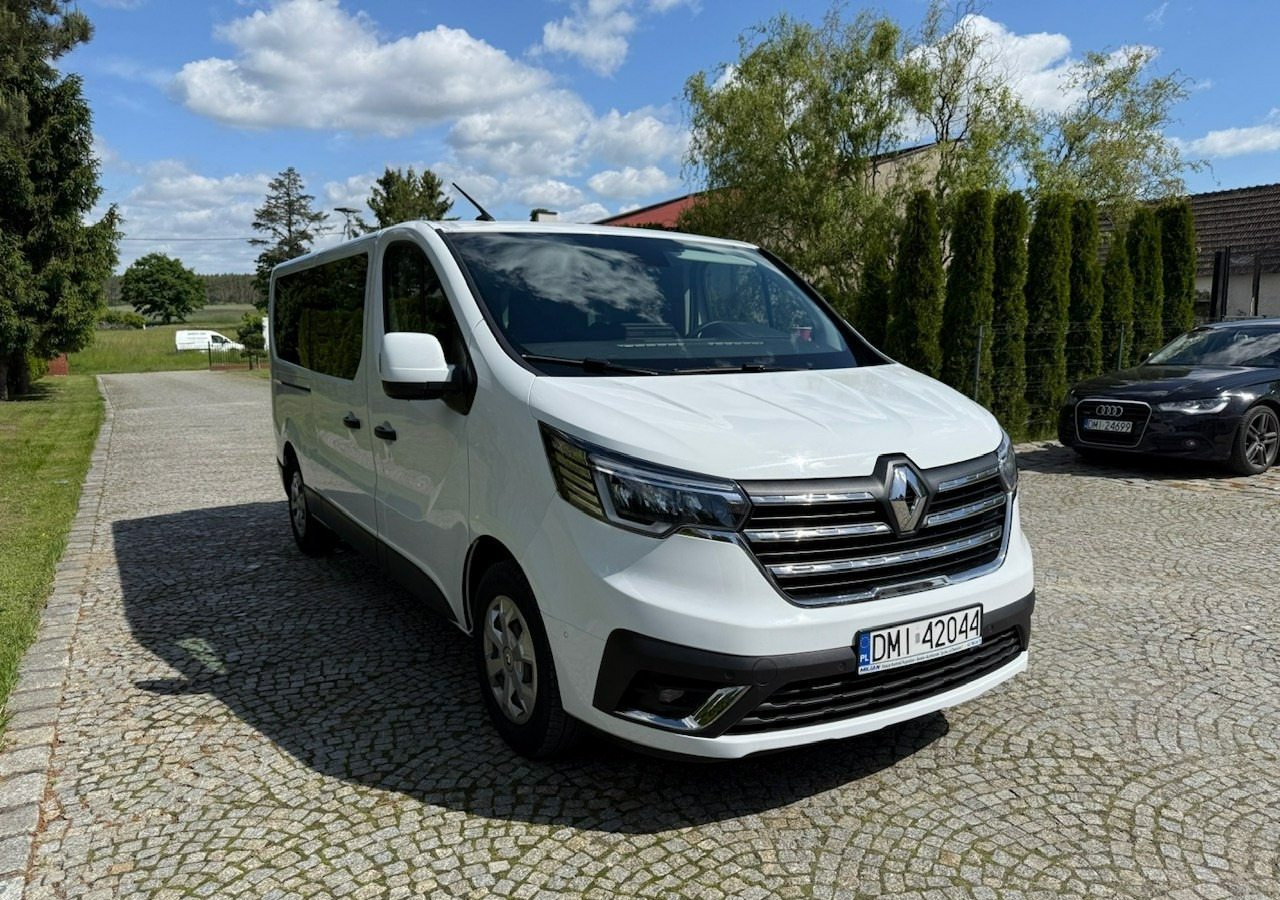 Renault Trafic III 2.0dci 110KM L2H1 LONG 9-osobowy 2xKlima Navi Kamera 2022 - Αυτοκίνητο: φωτογραφία 5 Renault Trafic III 2.0dci 110KM L2H1 LONG 9-osobowy 2xKlima Navi Kamera 2022 - Αυτοκίνητο: φωτογραφία 5