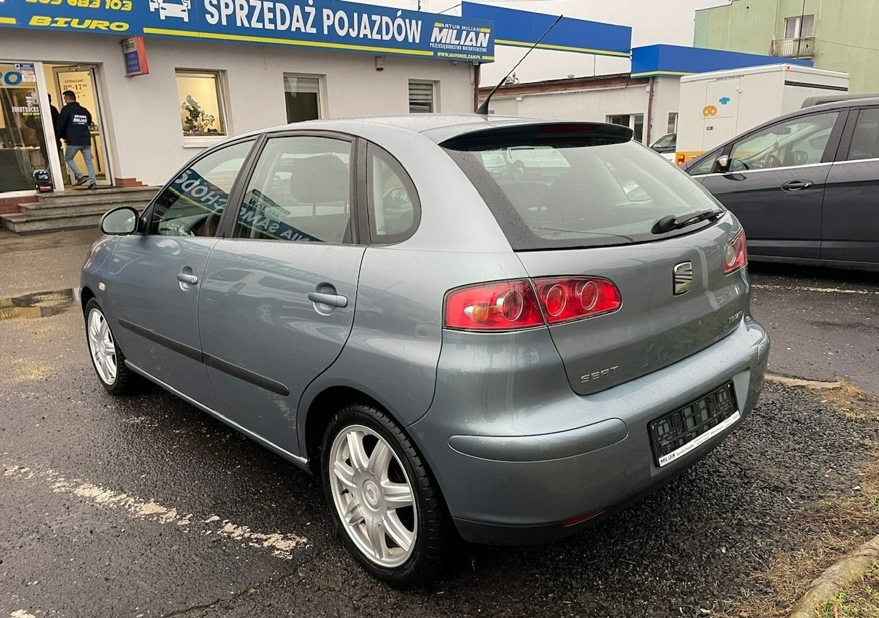 SEAT Ibiza IV 1,4 16V 75KM Sport Edition 1właściciel Klimatronik Alufelgi 2006 - Hatchback: φωτογραφία 3 SEAT Ibiza IV 1,4 16V 75KM Sport Edition 1właściciel Klimatronik Alufelgi 2006 - Hatchback: φωτογραφία 3