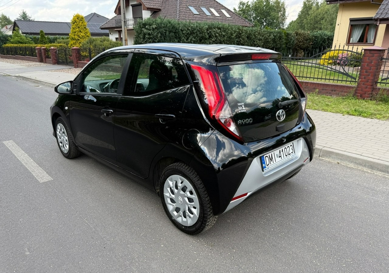 Toyota Aygo II Toyota Aygo 1.0-16V Klima Salon PL 24651km Model 2021 - Hatchback: φωτογραφία 3 Toyota Aygo II Toyota Aygo 1.0-16V Klima Salon PL 24651km Model 2021 - Hatchback: φωτογραφία 3