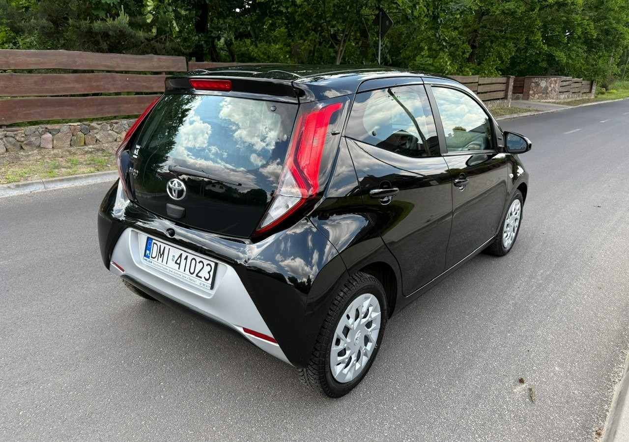 Toyota Aygo II Toyota Aygo 1.0-16V Klima Salon PL 24651km Model 2021 - Hatchback: φωτογραφία 4 Toyota Aygo II Toyota Aygo 1.0-16V Klima Salon PL 24651km Model 2021 - Hatchback: φωτογραφία 4