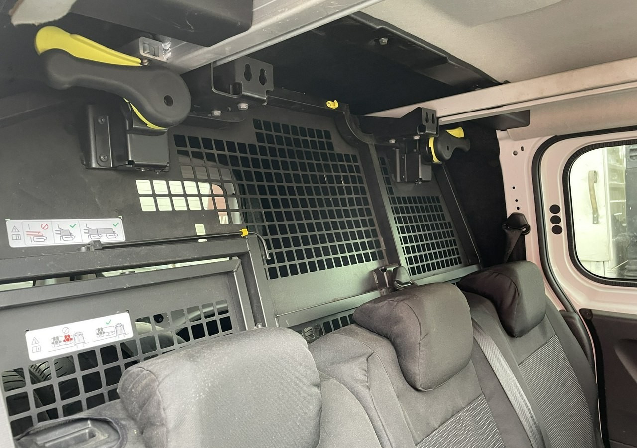 Βαν Toyota Inny Toyota Toyota Proace City MAXI Automat Klima 5-osob Salon PL Model 2020: φωτογραφία 9 Βαν Toyota Inny Toyota Toyota Proace City MAXI Automat Klima 5-osob Salon PL Model 2020: φωτογραφία 9