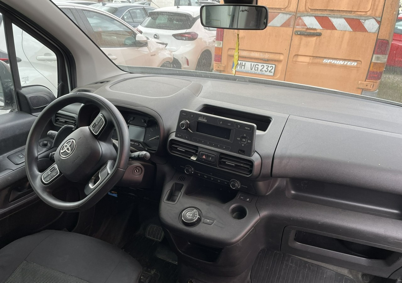 Βαν Toyota Inny Toyota Toyota Proace City MAXI Automat Klima 5-osob Salon PL Model 2020: φωτογραφία 10 Βαν Toyota Inny Toyota Toyota Proace City MAXI Automat Klima 5-osob Salon PL Model 2020: φωτογραφία 10
