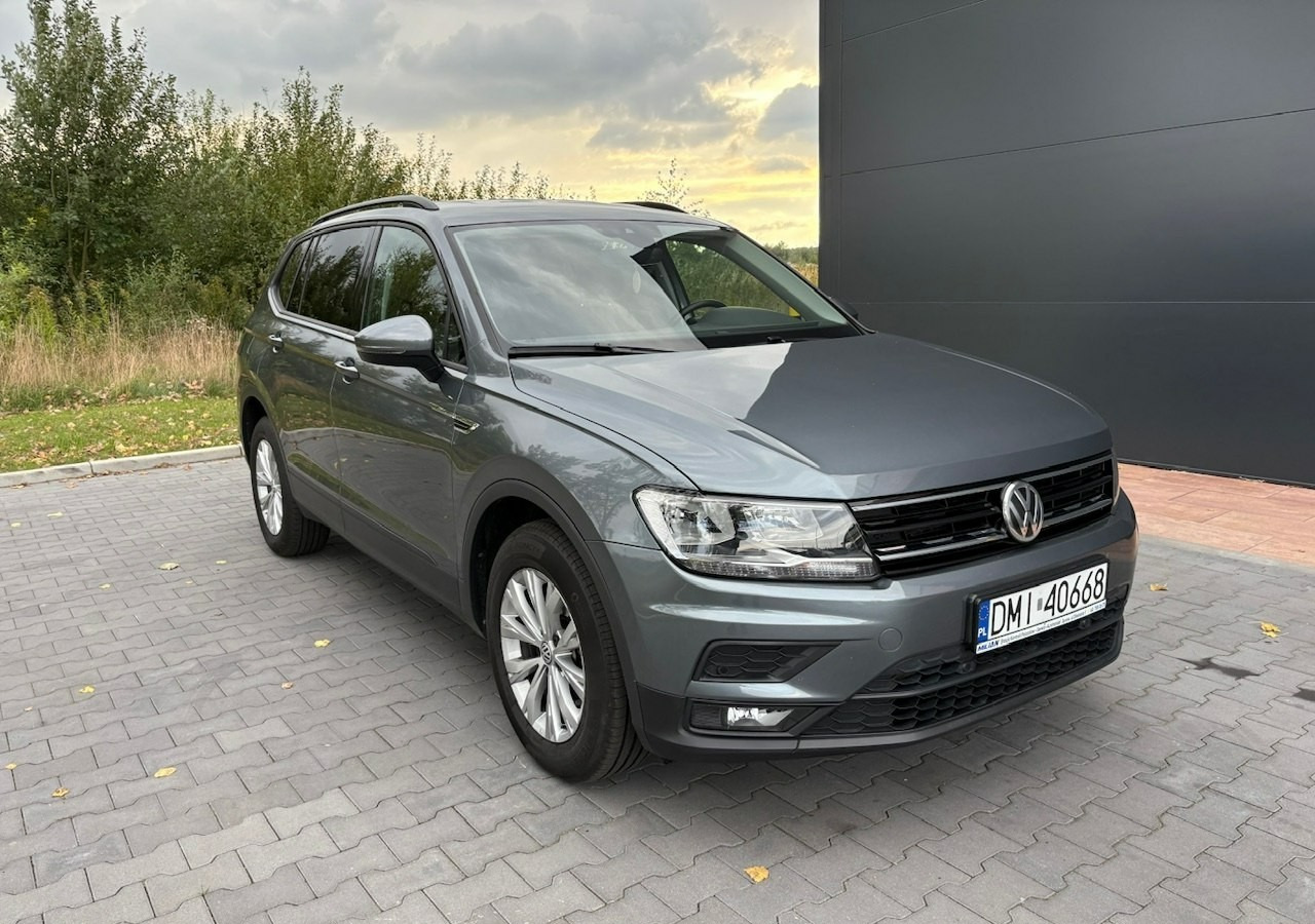 Volkswagen Tiguan II 1,4TSI 150KM 65tyśkm 7osobowy Comfort Tempomat ACC Klima Alu 2018 - SUV: φωτογραφία 2 Volkswagen Tiguan II 1,4TSI 150KM 65tyśkm 7osobowy Comfort Tempomat ACC Klima Alu 2018 - SUV: φωτογραφία 2