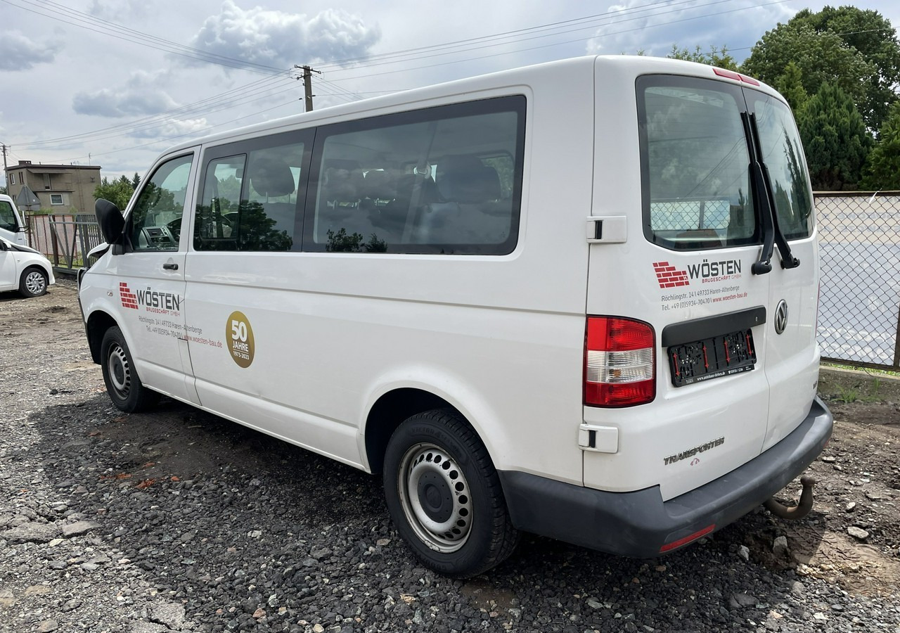 Volkswagen Transporter T5 Volkswagen Transporter Long 2.0-140KM 9-osobowy Model 2015 - Αυτοκίνητο: φωτογραφία 4 Volkswagen Transporter T5 Volkswagen Transporter Long 2.0-140KM 9-osobowy Model 2015 - Αυτοκίνητο: φωτογραφία 4