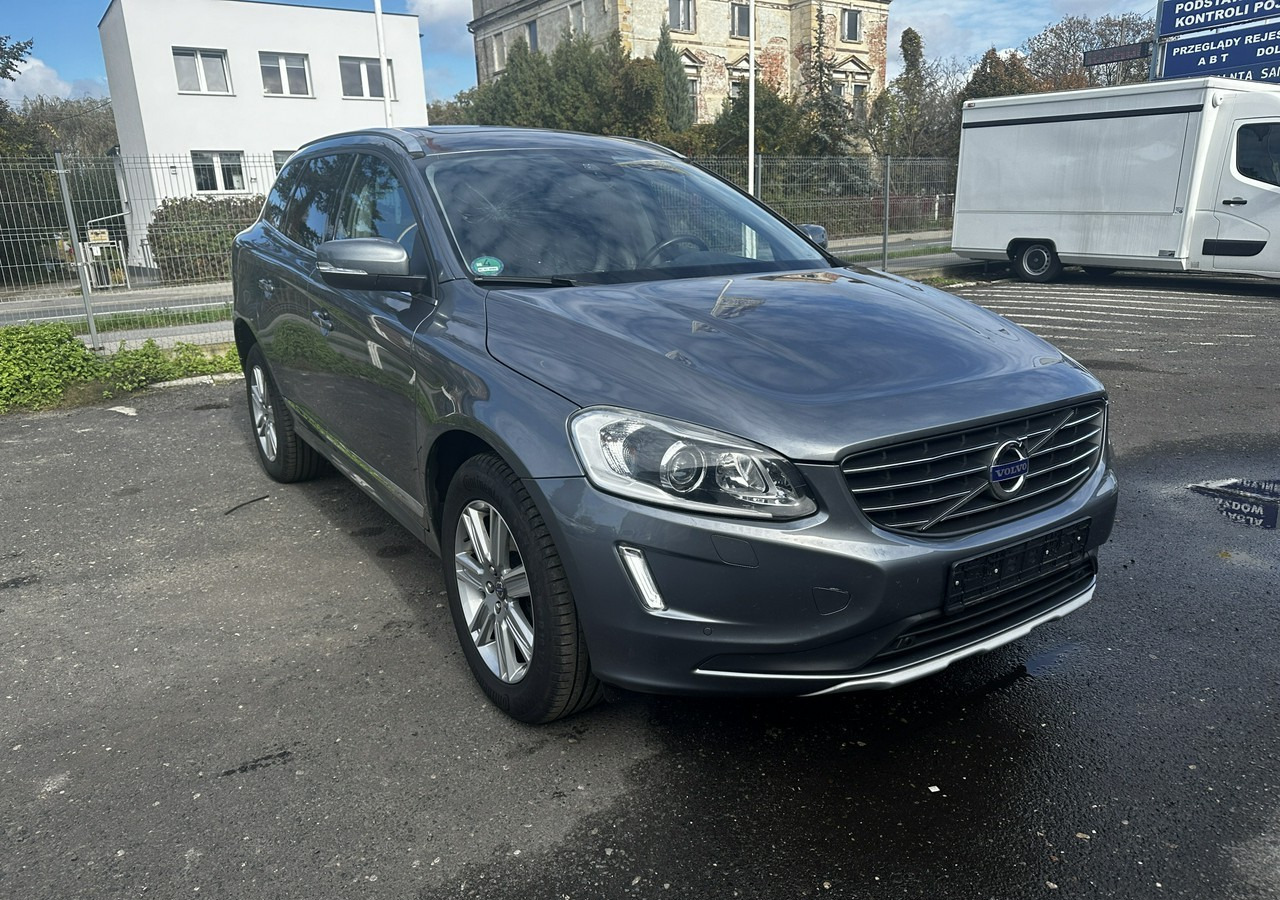 SUV Volvo XC60 I Volvo XC 60 D4AWD Bogate wyposażenie 2017: φωτογραφία 1