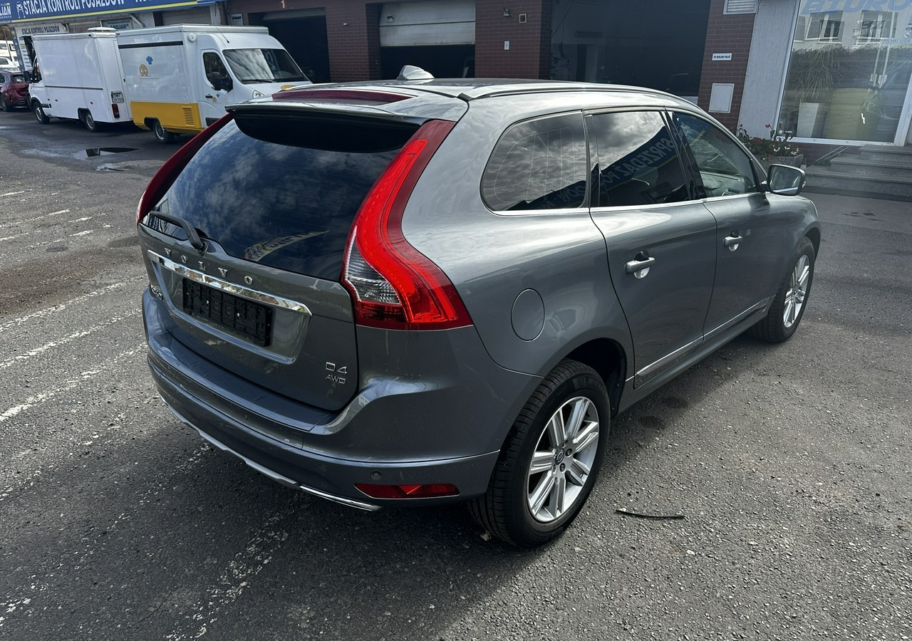Volvo XC60 I Volvo XC 60 D4AWD Bogate wyposażenie 2017 - SUV: φωτογραφία 3 Volvo XC60 I Volvo XC 60 D4AWD Bogate wyposażenie 2017 - SUV: φωτογραφία 3