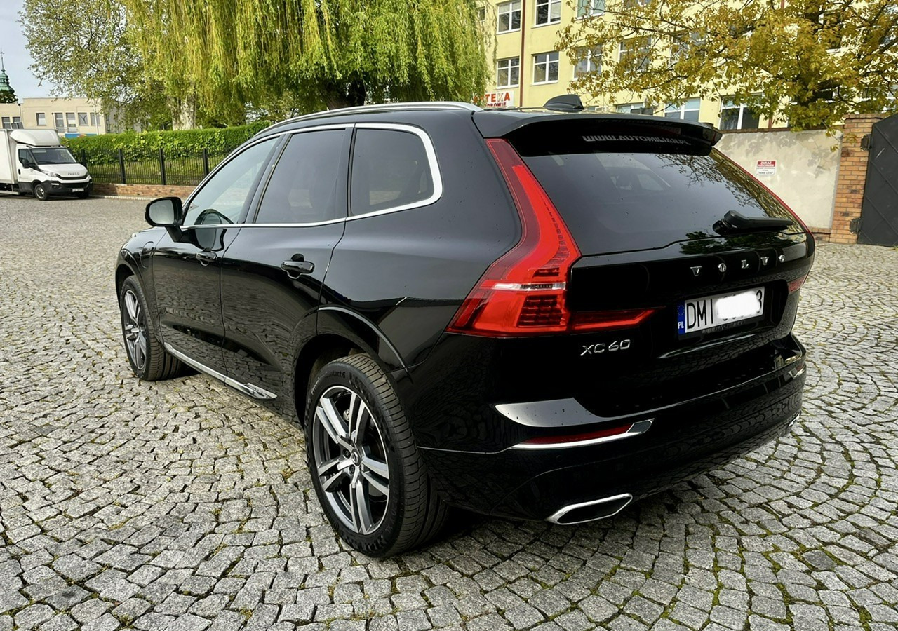Volvo XC60 II XC60 Recharge Hybryda Plug-in 2.0T8 390KM Inscription Faktura Vat 23 - SUV: φωτογραφία 3 Volvo XC60 II XC60 Recharge Hybryda Plug-in 2.0T8 390KM Inscription Faktura Vat 23 - SUV: φωτογραφία 3
