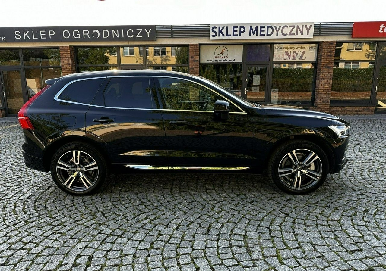 Volvo XC60 II XC60 Recharge Hybryda Plug-in 2.0T8 390KM Inscription Faktura Vat 23 - SUV: φωτογραφία 2 Volvo XC60 II XC60 Recharge Hybryda Plug-in 2.0T8 390KM Inscription Faktura Vat 23 - SUV: φωτογραφία 2