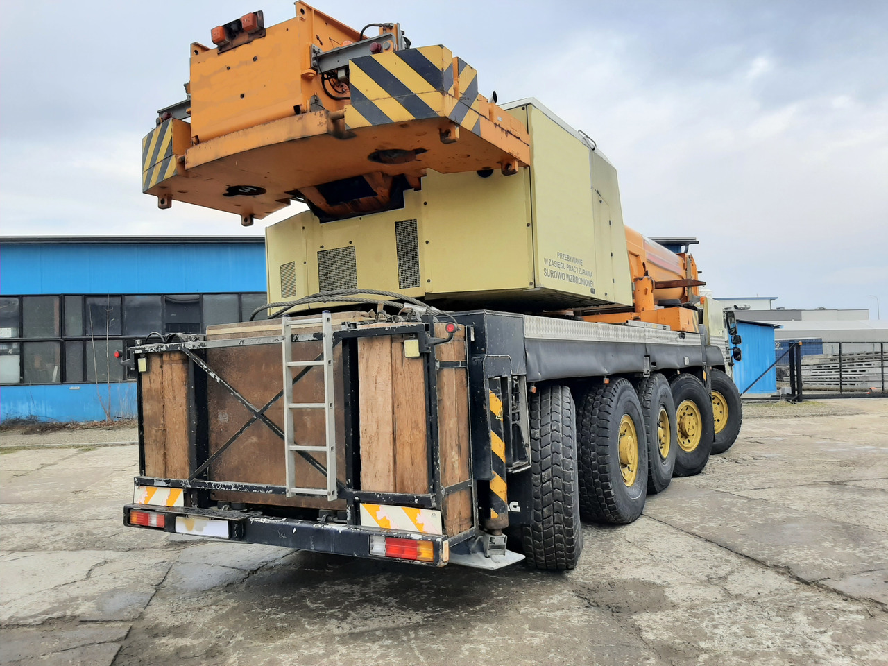 TEREX DEMAG AC100 - Γερανός για ανώμαλο έδαφος: φωτογραφία 4 TEREX DEMAG AC100 - Γερανός για ανώμαλο έδαφος: φωτογραφία 4