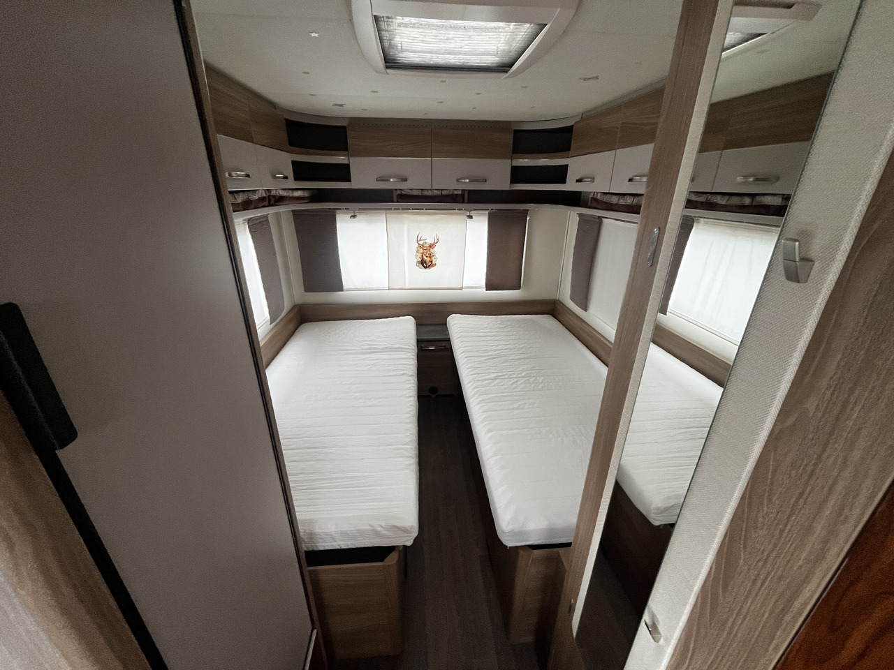 Ρυμουλκούμενο τροχόσπιτο Bürstner Premio 530 TL Mover Dachklimaanlage Einzelbetten: φωτογραφία 7 Ρυμουλκούμενο τροχόσπιτο Bürstner Premio 530 TL Mover Dachklimaanlage Einzelbetten: φωτογραφία 7