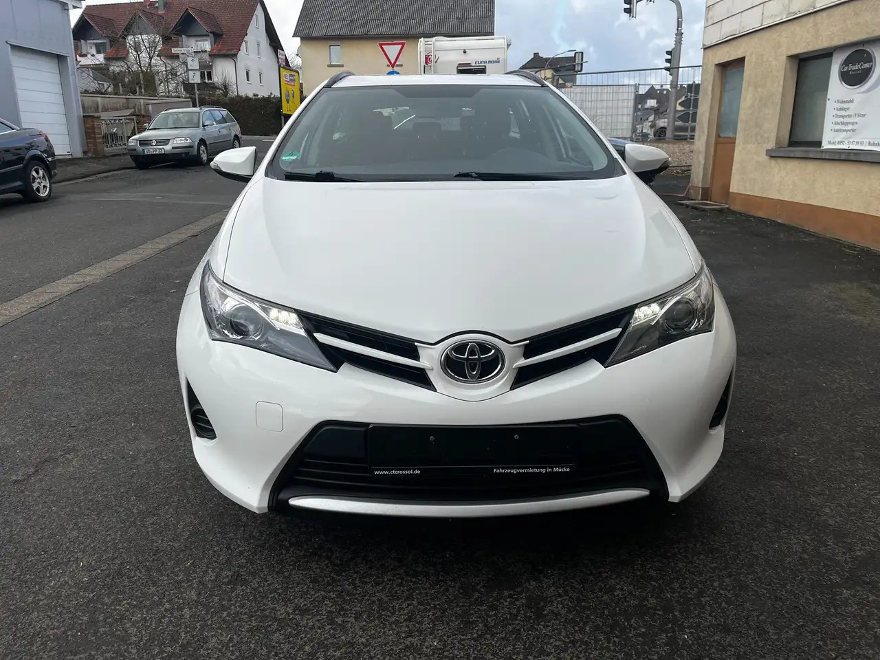 Toyota Auris Cool - Αυτοκίνητο: φωτογραφία 2 Toyota Auris Cool - Αυτοκίνητο: φωτογραφία 2