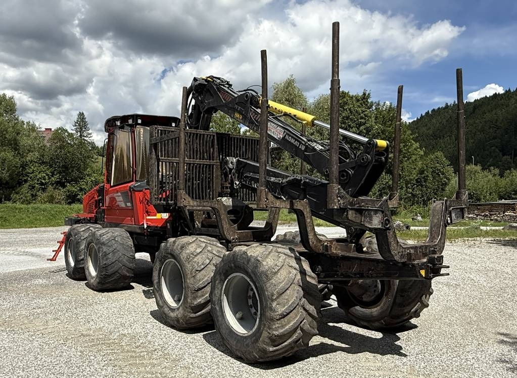Komatsu 855 - Λαστιχοφόρα προωθητικo - forwarder: φωτογραφία 3 Komatsu 855 - Λαστιχοφόρα προωθητικo - forwarder: φωτογραφία 3