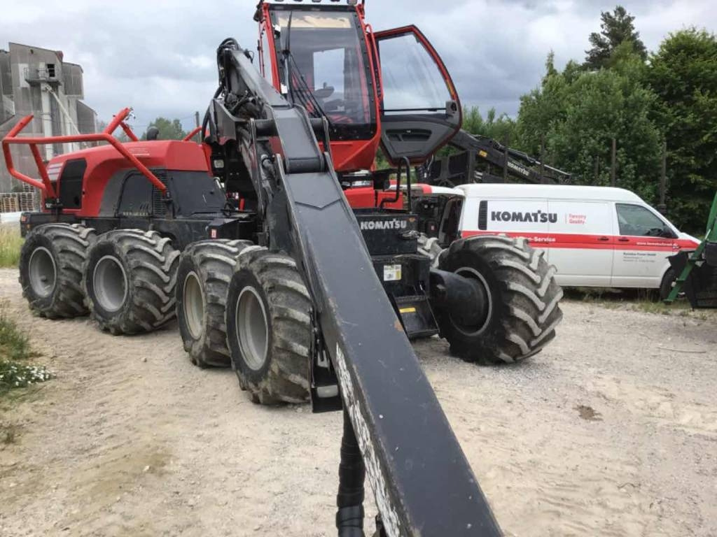 Komatsu 931 XC - Συλλεκτική μηχανή - forest harvester: φωτογραφία 1 Komatsu 931 XC - Συλλεκτική μηχανή - forest harvester: φωτογραφία 1