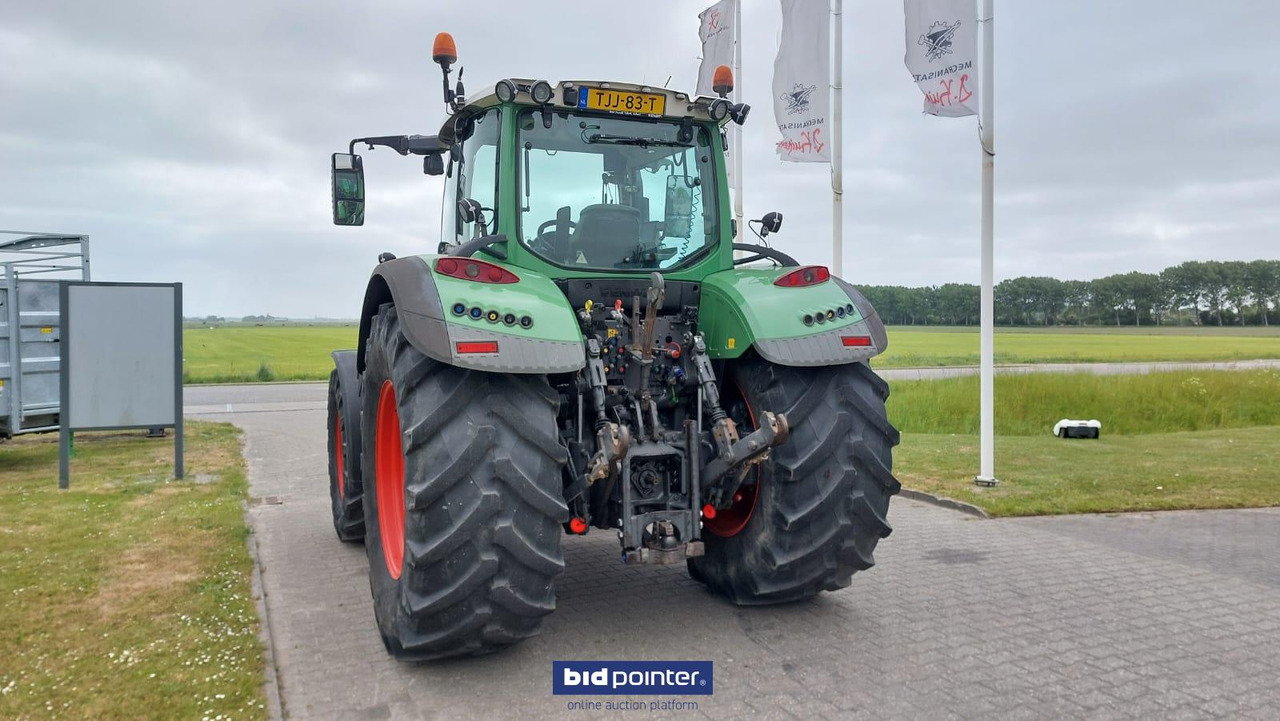 Fendt 720 Vario - Τρακτέρ: φωτογραφία 5 Fendt 720 Vario - Τρακτέρ: φωτογραφία 5