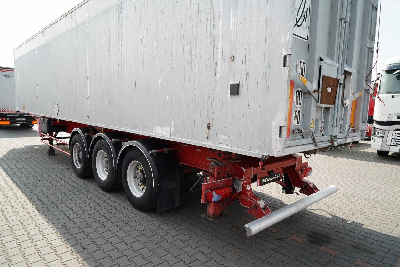 Leasing  Benalu WYWROTKA 71 m3 / ALUMINIOWA  /  OŚ PODNOSZONA/ A Benalu WYWROTKA 71 m3 / ALUMINIOWA  /  OŚ PODNOSZONA/ A: φωτογραφία 9