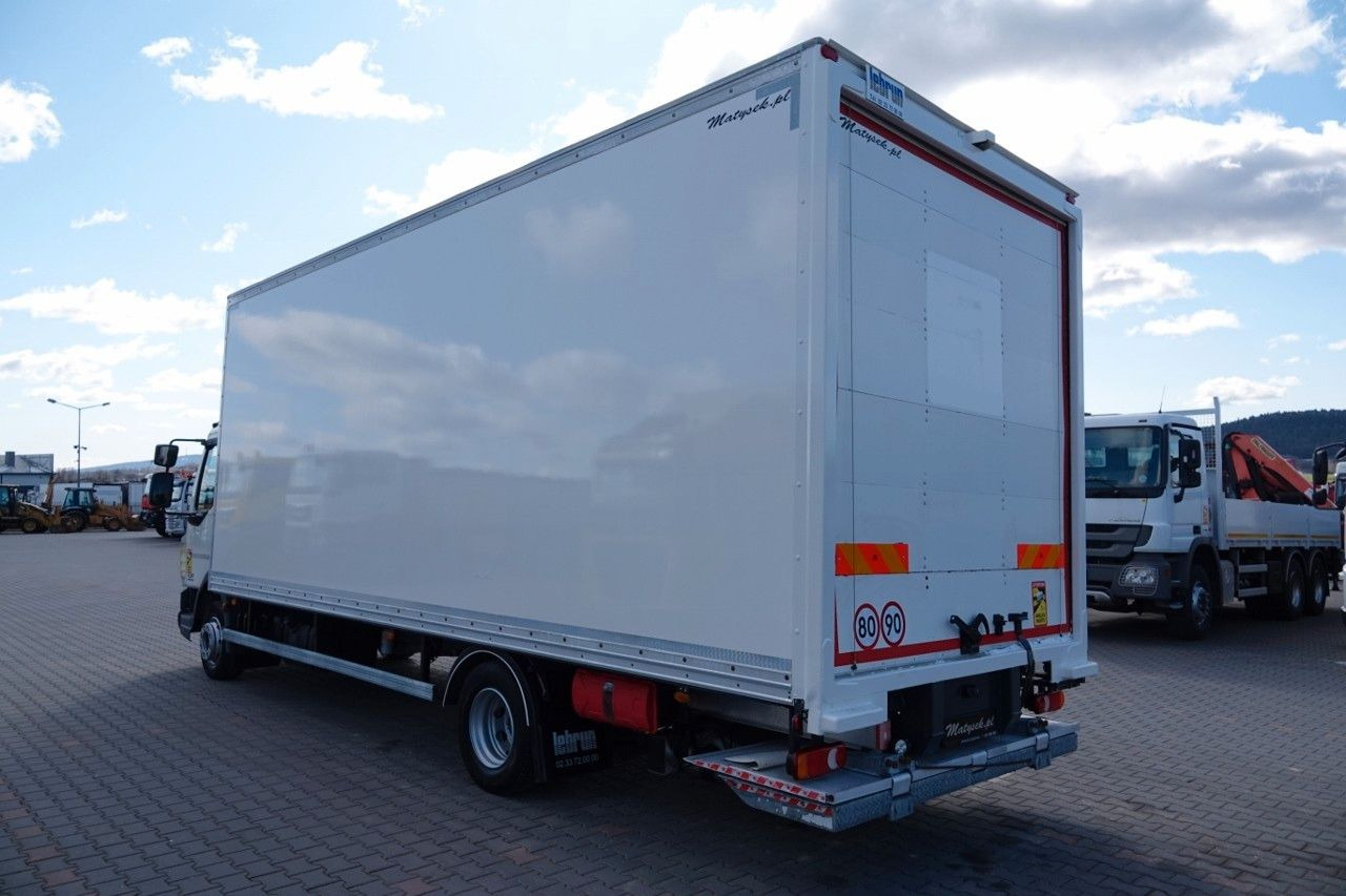 DAF LF 210 / KONTENER - 7 M / SOLÓWKA / WINDA DHOLLA - Φορτηγό κόφα: φωτογραφία 2 DAF LF 210 / KONTENER - 7 M / SOLÓWKA / WINDA DHOLLA - Φορτηγό κόφα: φωτογραφία 2