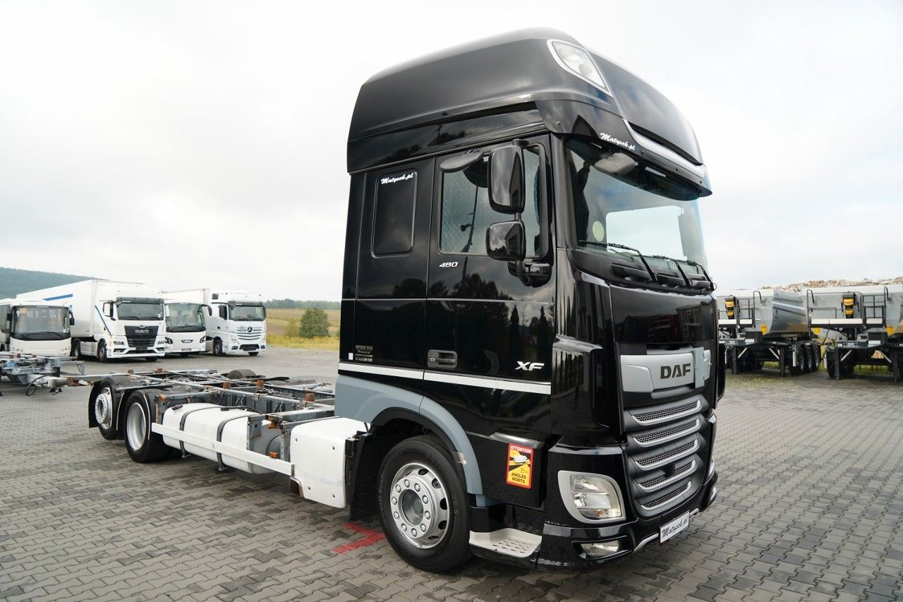 DAF XF 480 / BDF / 6X2 / SSC / I-PARK COOL / OŚ POD - Φορτηγό μεταφοράς εμπορευματοκιβωτίων/ Κινητό αμάξωμα: φωτογραφία 4 DAF XF 480 / BDF / 6X2 / SSC / I-PARK COOL / OŚ POD - Φορτηγό μεταφοράς εμπορευματοκιβωτίων/ Κινητό αμάξωμα: φωτογραφία 4