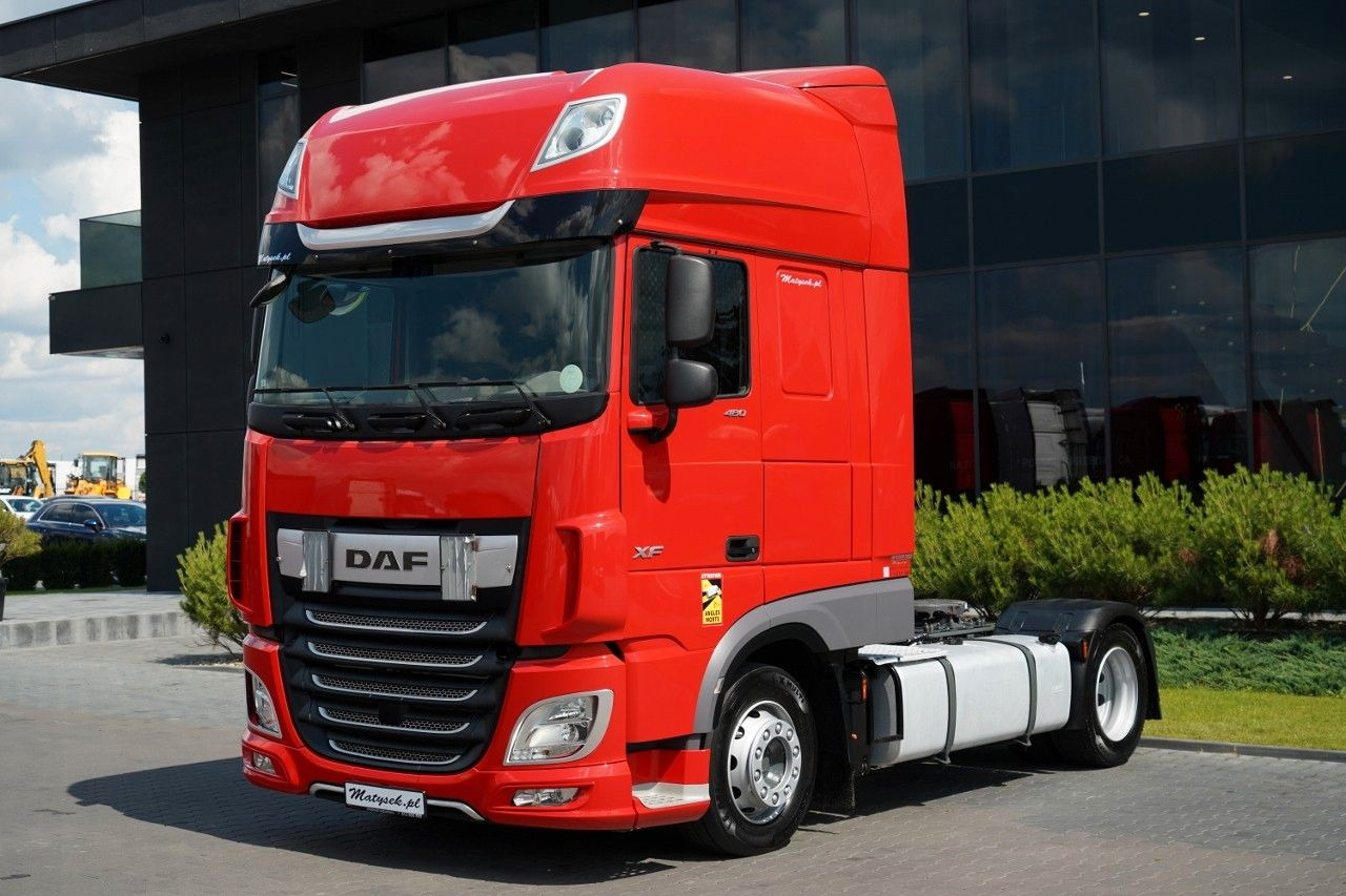 DAF XF 480 / LOW DECK / MEGA / 2021 / SSC / PO ZŁOTY - Τράκτορας: φωτογραφία 4 DAF XF 480 / LOW DECK / MEGA / 2021 / SSC / PO ZŁOTY - Τράκτορας: φωτογραφία 4