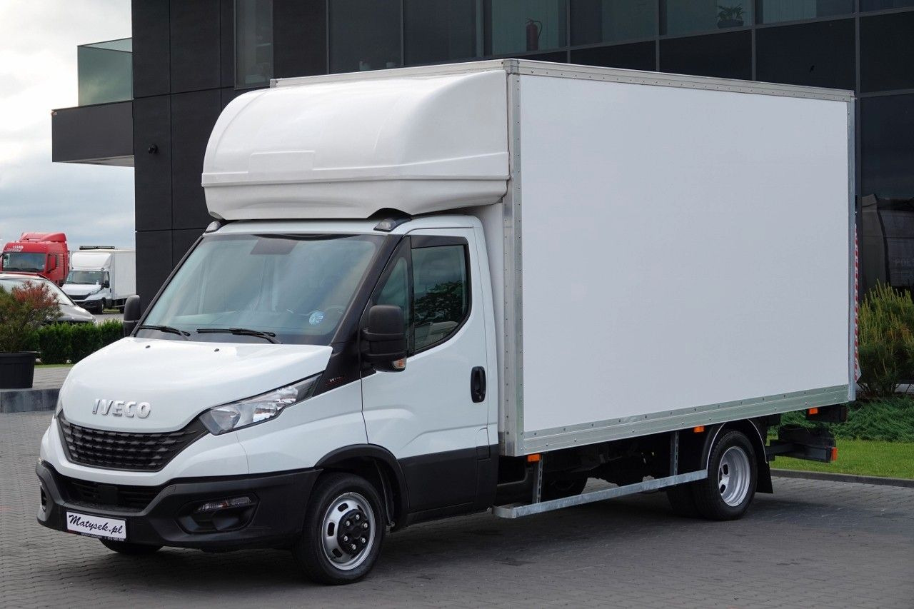 Iveco DAILY 3,0 D / KONTENER / 2021 / BLIŹNIAK / WINDA - Επαγγελματικό αυτοκίνητο ψυγείο: φωτογραφία 3 Iveco DAILY 3,0 D / KONTENER / 2021 / BLIŹNIAK / WINDA - Επαγγελματικό αυτοκίνητο ψυγείο: φωτογραφία 3