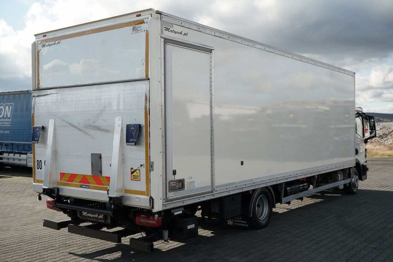 MAN TGL 12.250 / SOLÓWKA / KONTENER 8 M / WINDA / BO - Φορτηγό κόφα: φωτογραφία 4 MAN TGL 12.250 / SOLÓWKA / KONTENER 8 M / WINDA / BO - Φορτηγό κόφα: φωτογραφία 4